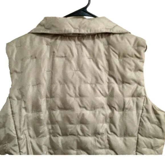 Talbots Women Size Large Quilted Vest Khaki Tan Zip & Snap Close Zip Pockets - Picture 8 of 11